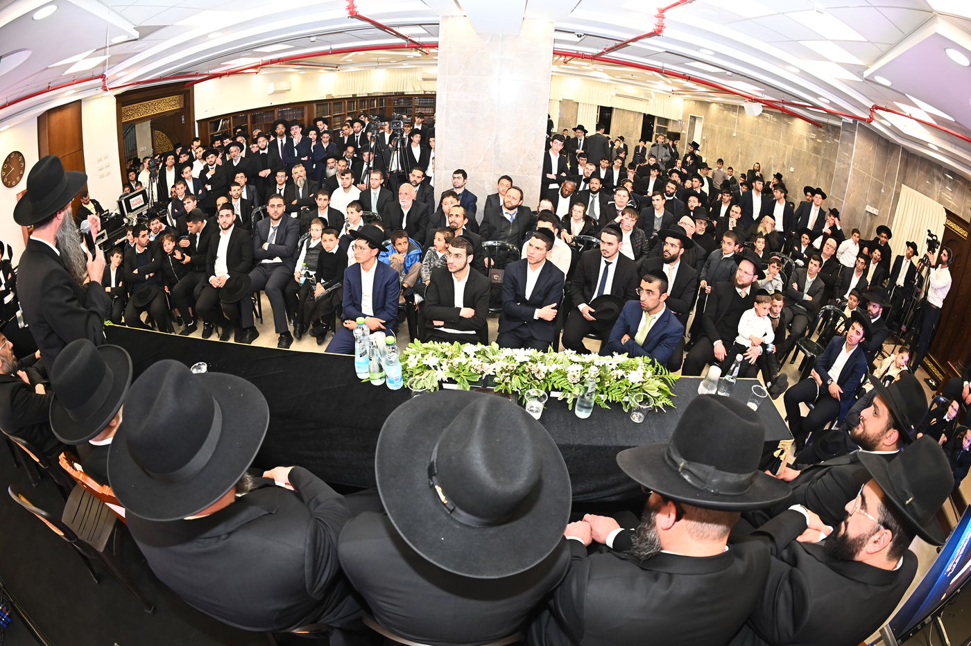 הקבלת פני רבו להגאון רבי זמיר כהן - חוה"מ פסח תשפ"ה