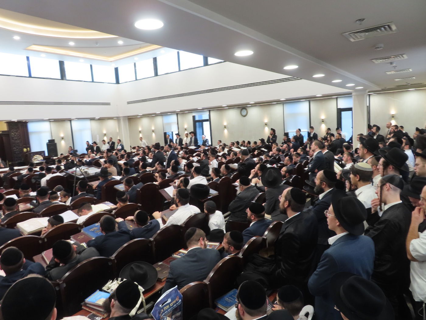 הגר"ש אלתר בשיעור חוה"מ פסח באחיסמך