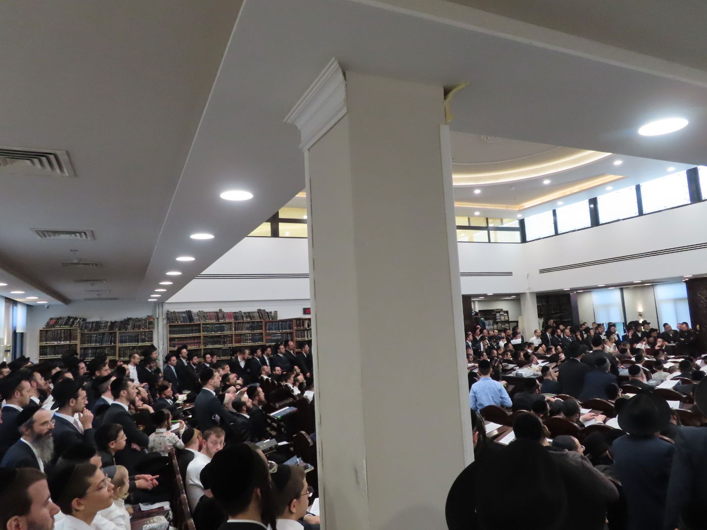 הגר"ש אלתר בשיעור חוה"מ פסח באחיסמך