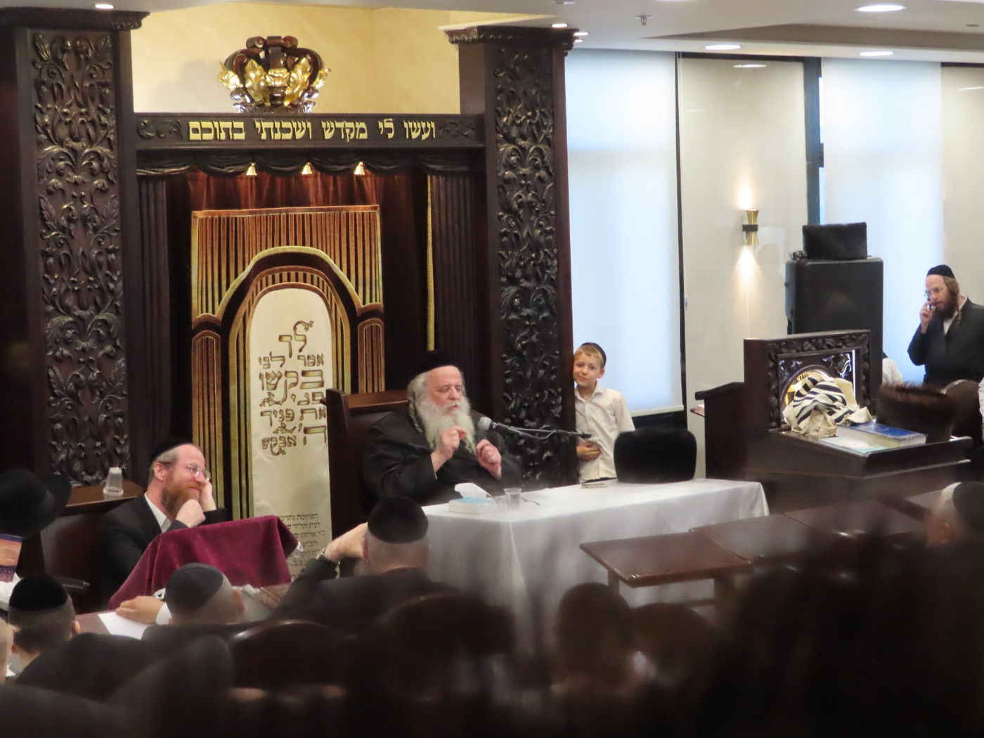 הגר"ש אלתר בשיעור חוה"מ פסח באחיסמך