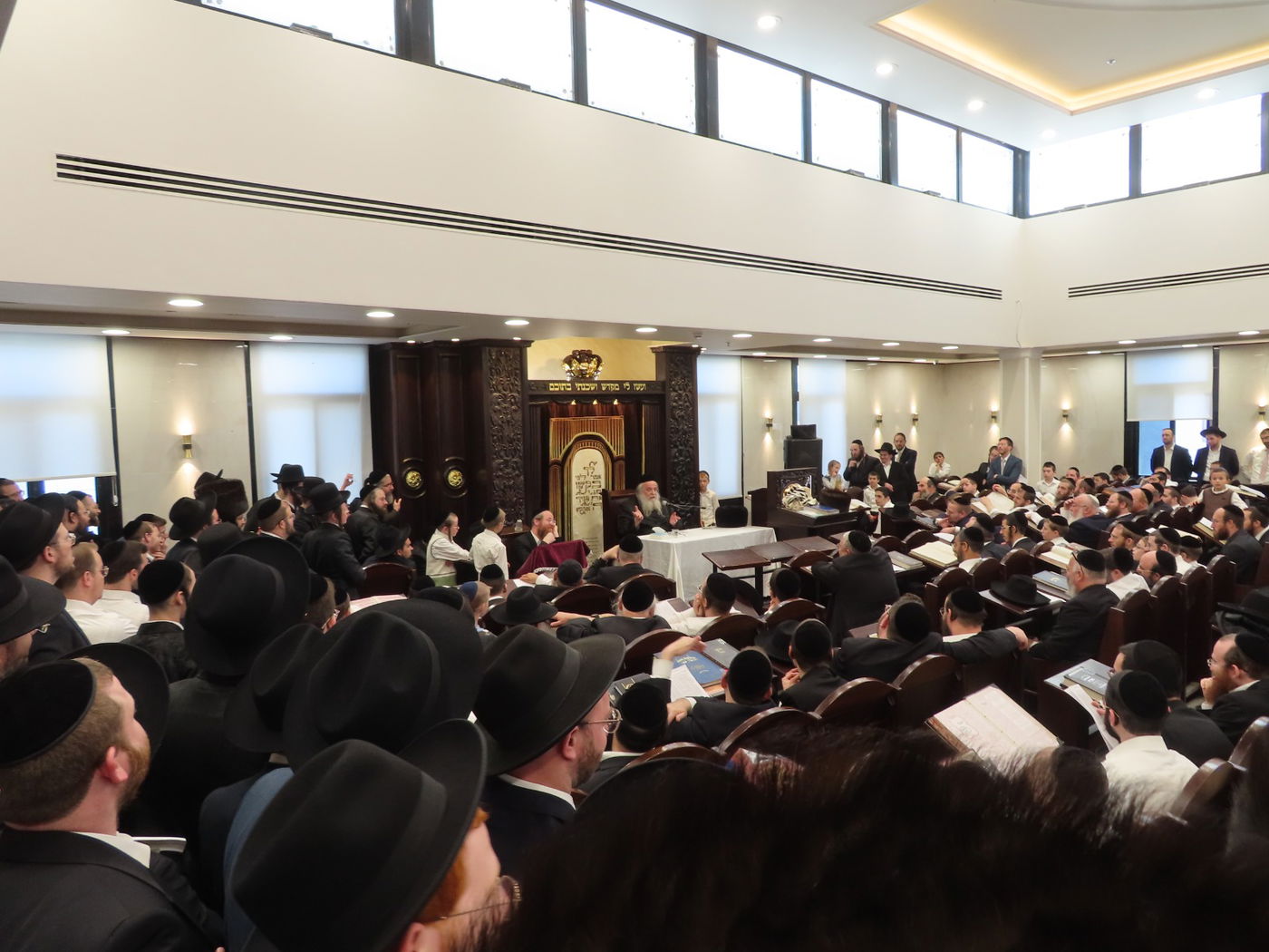 הגר"ש אלתר בשיעור חוה"מ פסח באחיסמך