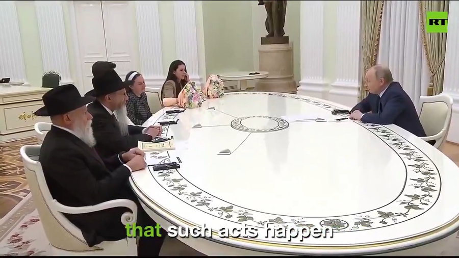 הנשיא פוטין בפגישה עם שורדי השבי