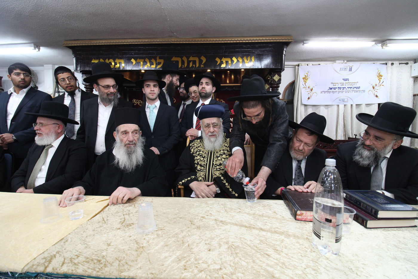 מעמד 'הקבלת פני רבו' לכבוד הראשל"צ הגאון רבי יצחק יוסף 