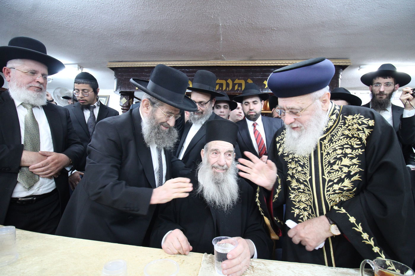 מעמד 'הקבלת פני רבו' לכבוד הראשל"צ הגאון רבי יצחק יוסף 