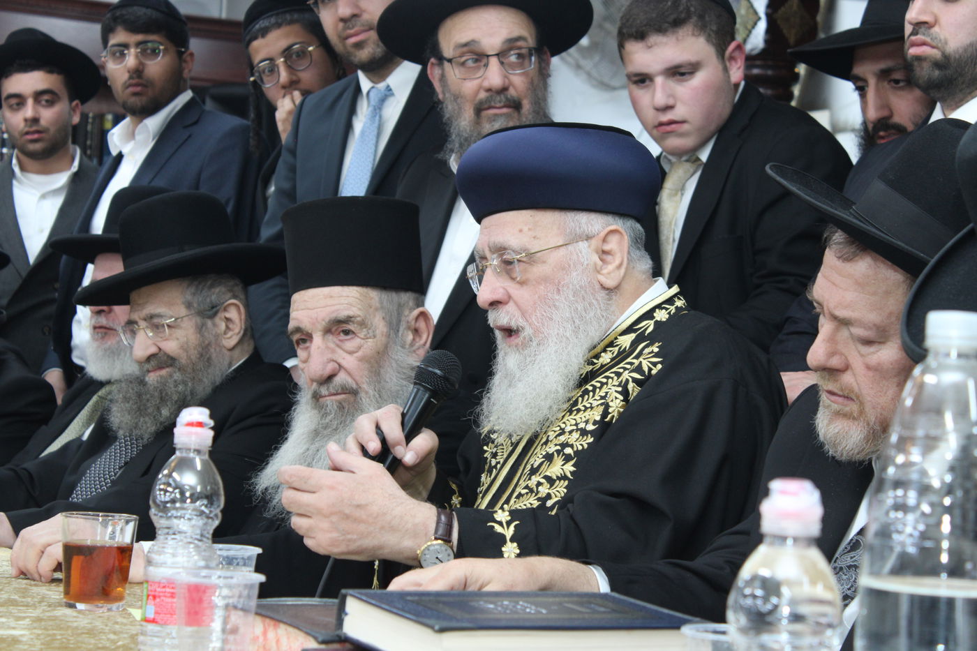 מעמד 'הקבלת פני רבו' לכבוד הראשל"צ הגאון רבי יצחק יוסף 