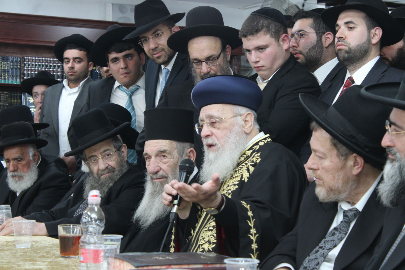 מעמד 'הקבלת פני רבו' לכבוד הראשל"צ הגאון רבי יצחק יוסף 