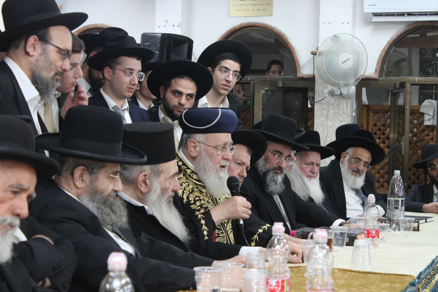 מעמד 'הקבלת פני רבו' לכבוד הראשל"צ הגאון רבי יצחק יוסף 