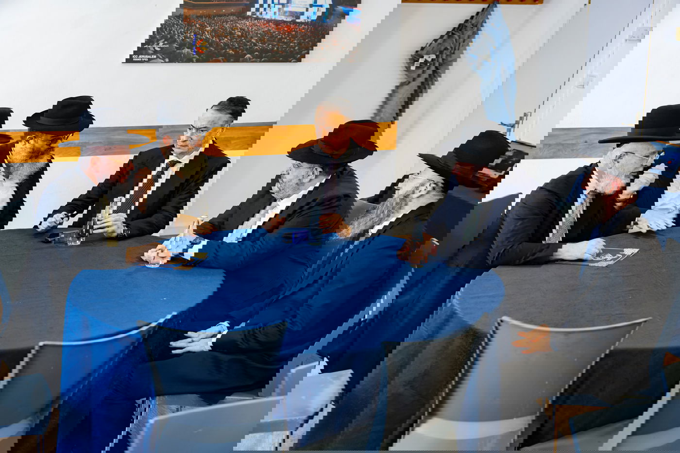 אלפי אברכים מהעדה הבוכרית התכנסו למעמד היסטורי | תיעוד ענק