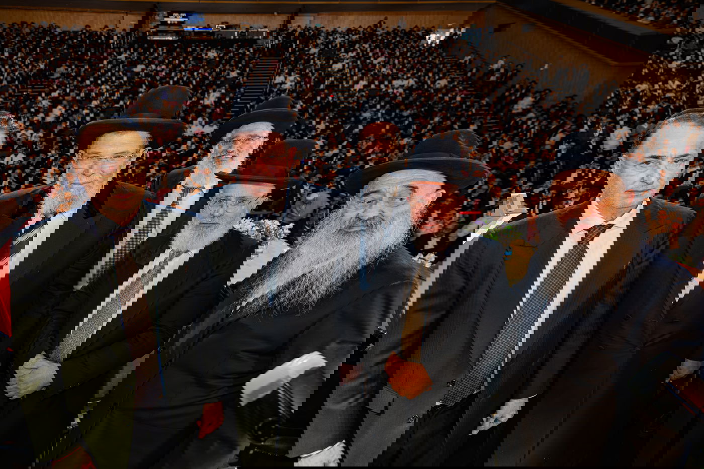 אלפי אברכים מהעדה הבוכרית התכנסו למעמד היסטורי | תיעוד ענק