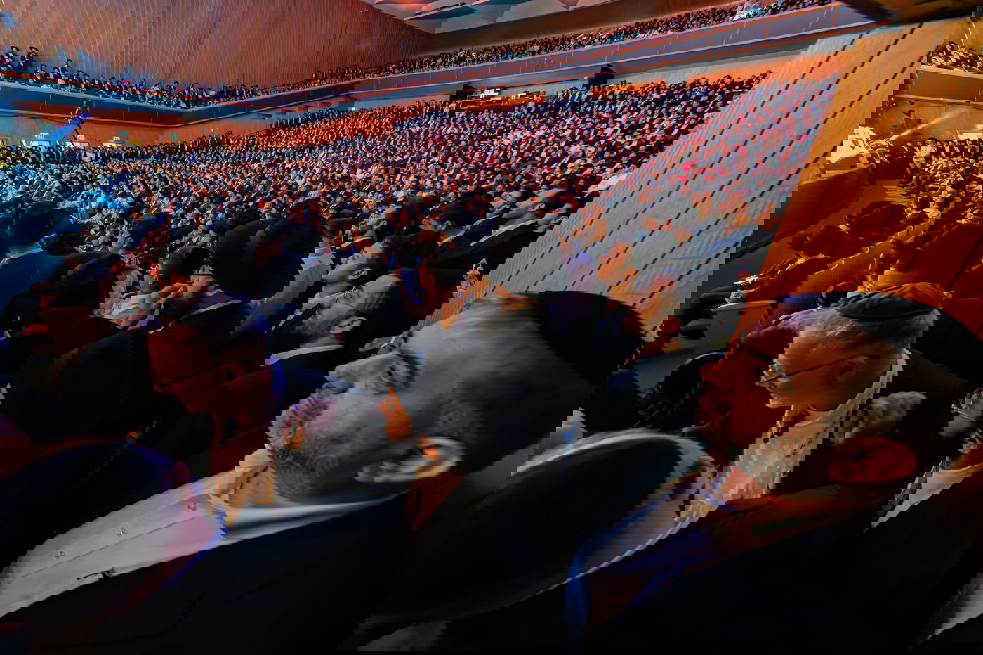 אלפי אברכים מהעדה הבוכרית התכנסו למעמד היסטורי | תיעוד ענק