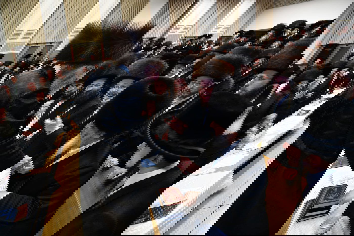 הרה"צ רבי אלימלך בידרמן בחול המועד פסח באשדוד