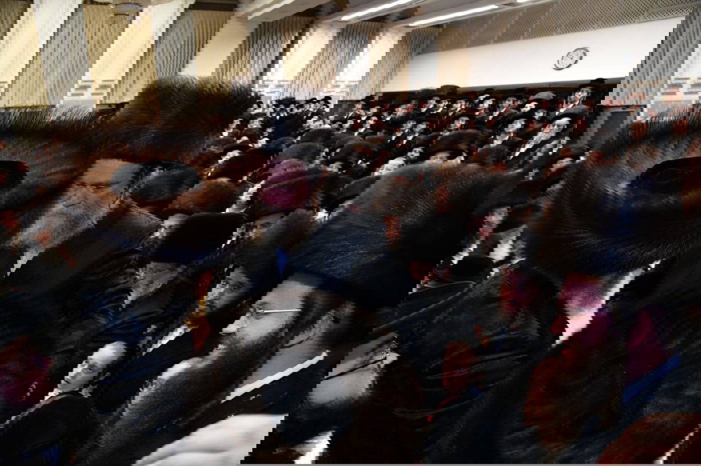 הרה"צ רבי אלימלך בידרמן בחול המועד פסח באשדוד