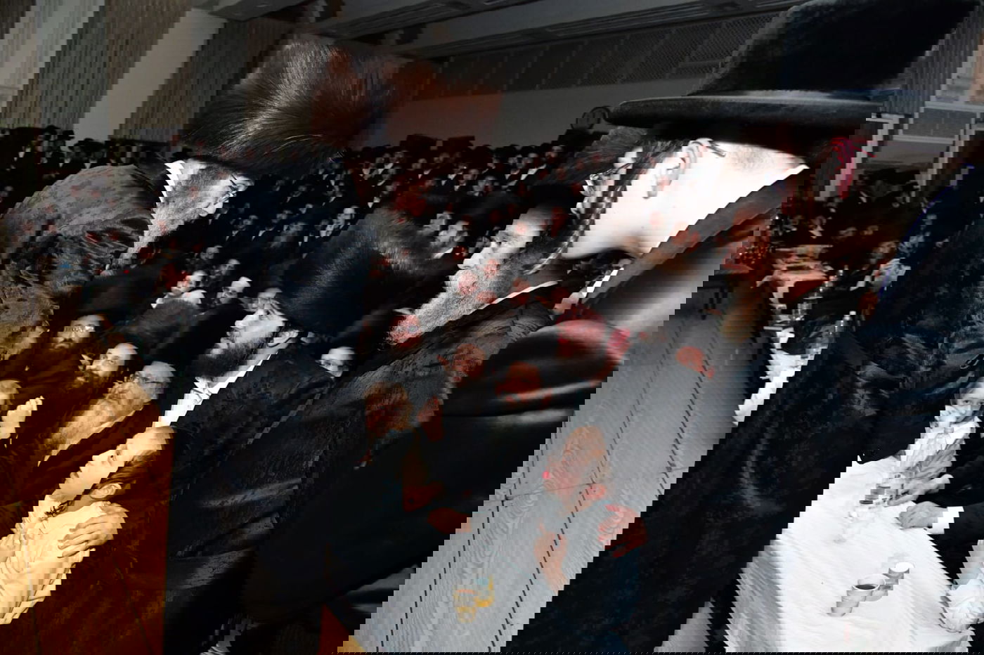 הרה"צ רבי אלימלך בידרמן בחול המועד פסח באשדוד