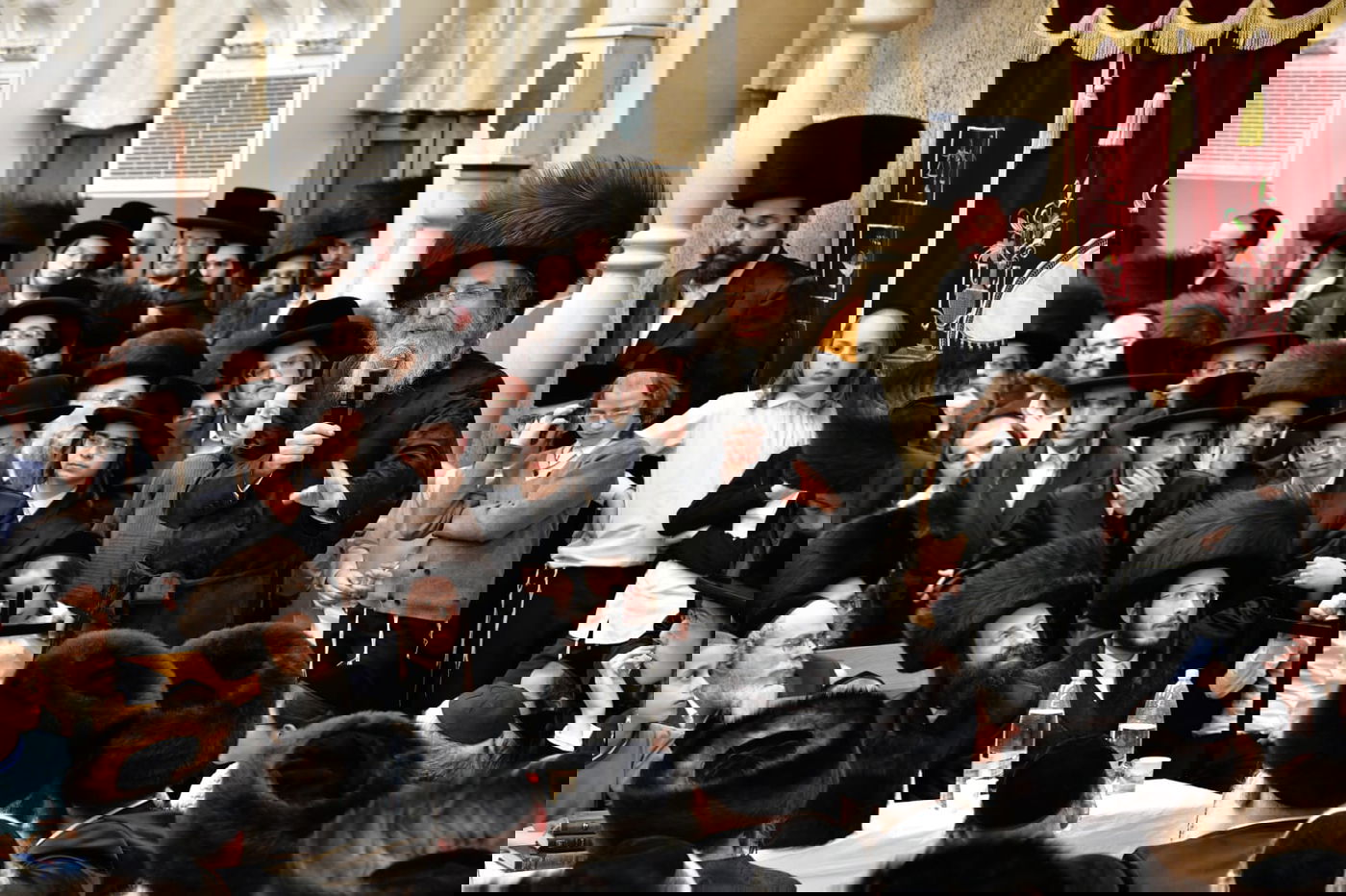 הרה"צ רבי אלימלך בידרמן בחול המועד פסח באשדוד