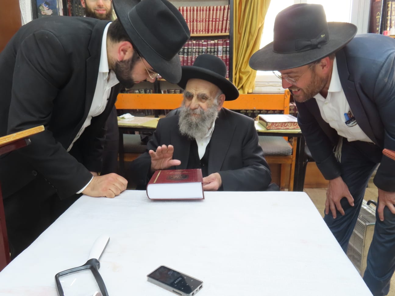 חמש שנים להסתלקותו: ספר חדש מתורת הראשל"צ רבי אליהו בקשי דורון זצ"ל