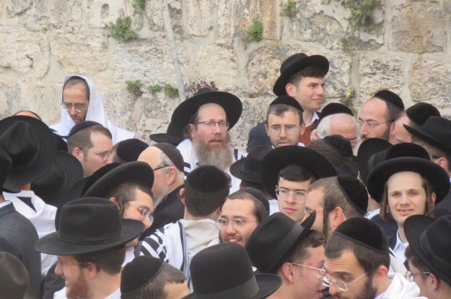 סיבוב השערים חול המועד פסח תשפ"ה