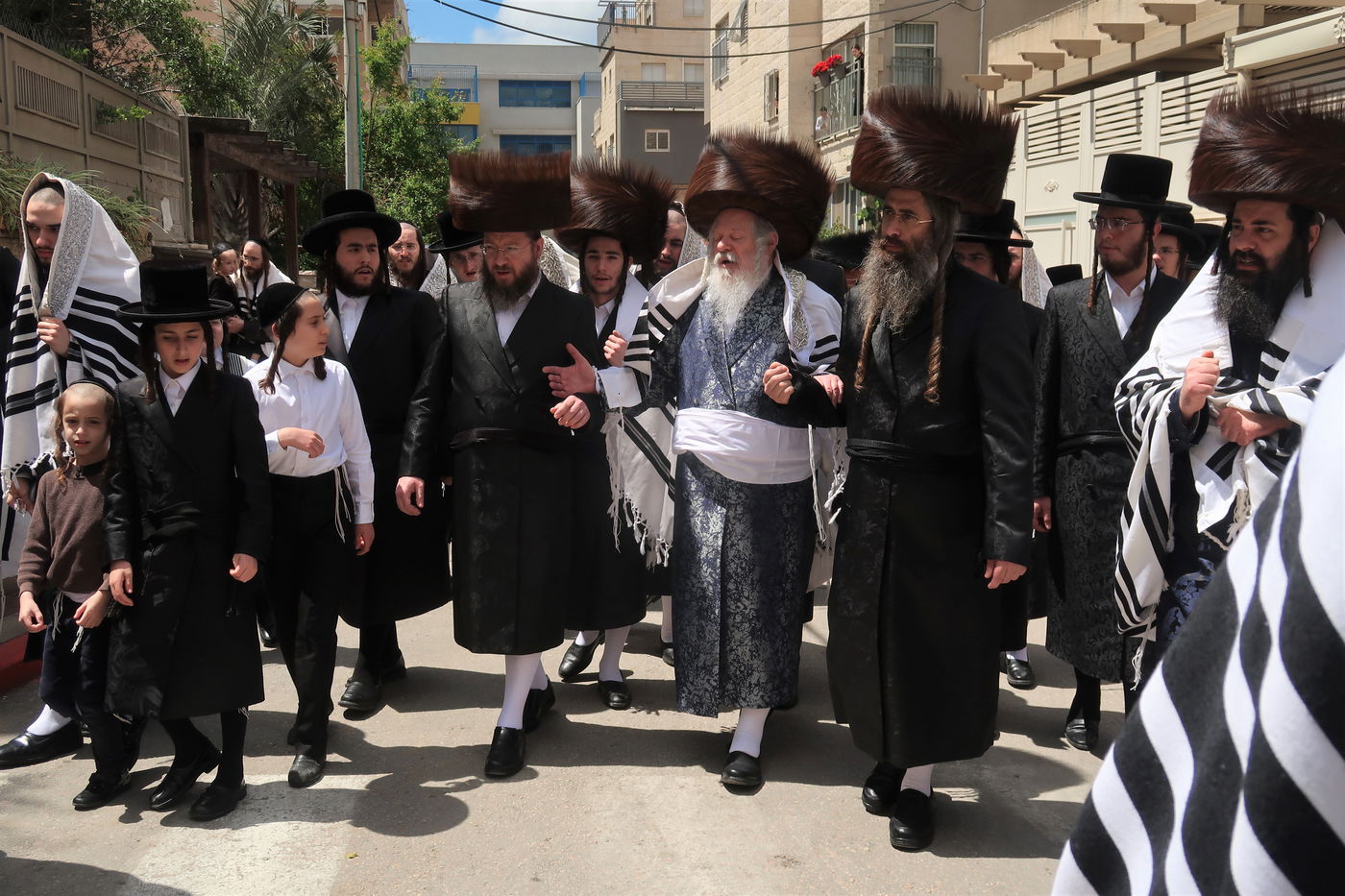 האדמו"ר מפרמישלאן בברכת האילנות