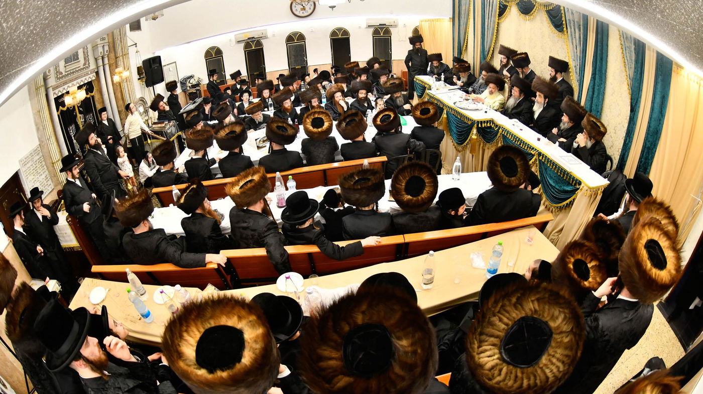 האדמו"ר מדעעש בטיש חוה"מ פסח