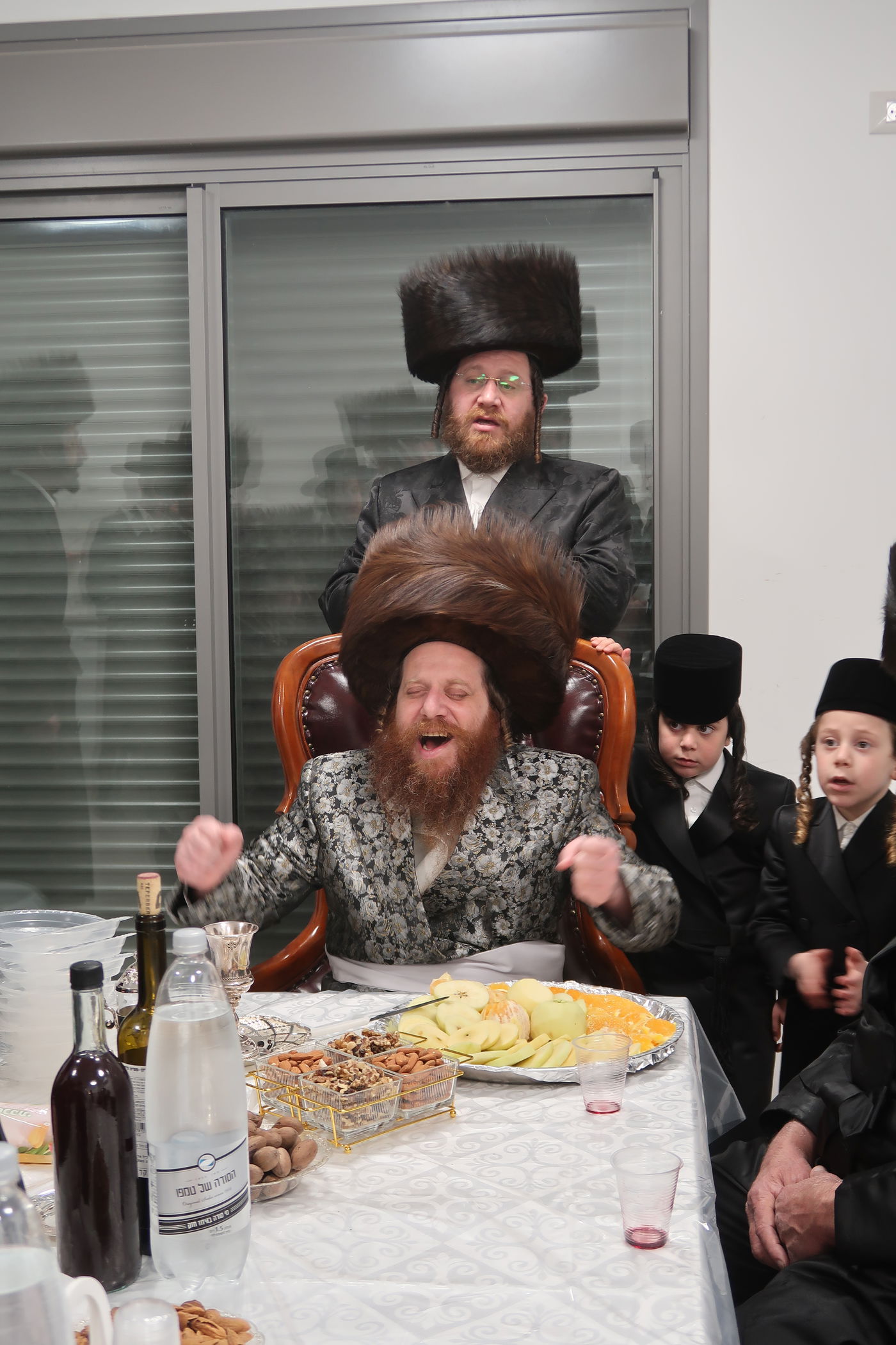 האדמו"ר ממיאלען בברכת האילנות