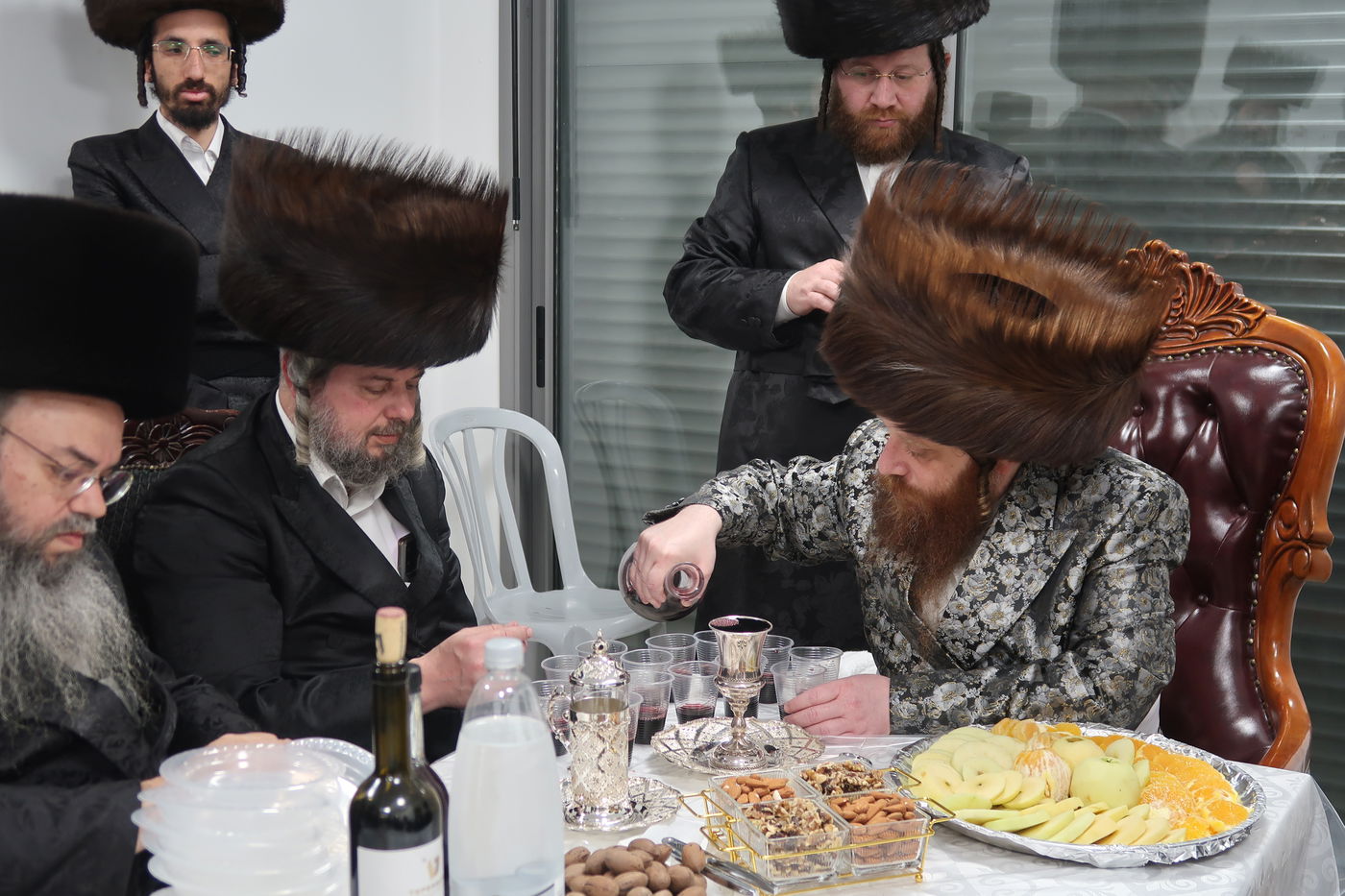 האדמו"ר ממיאלען בברכת האילנות