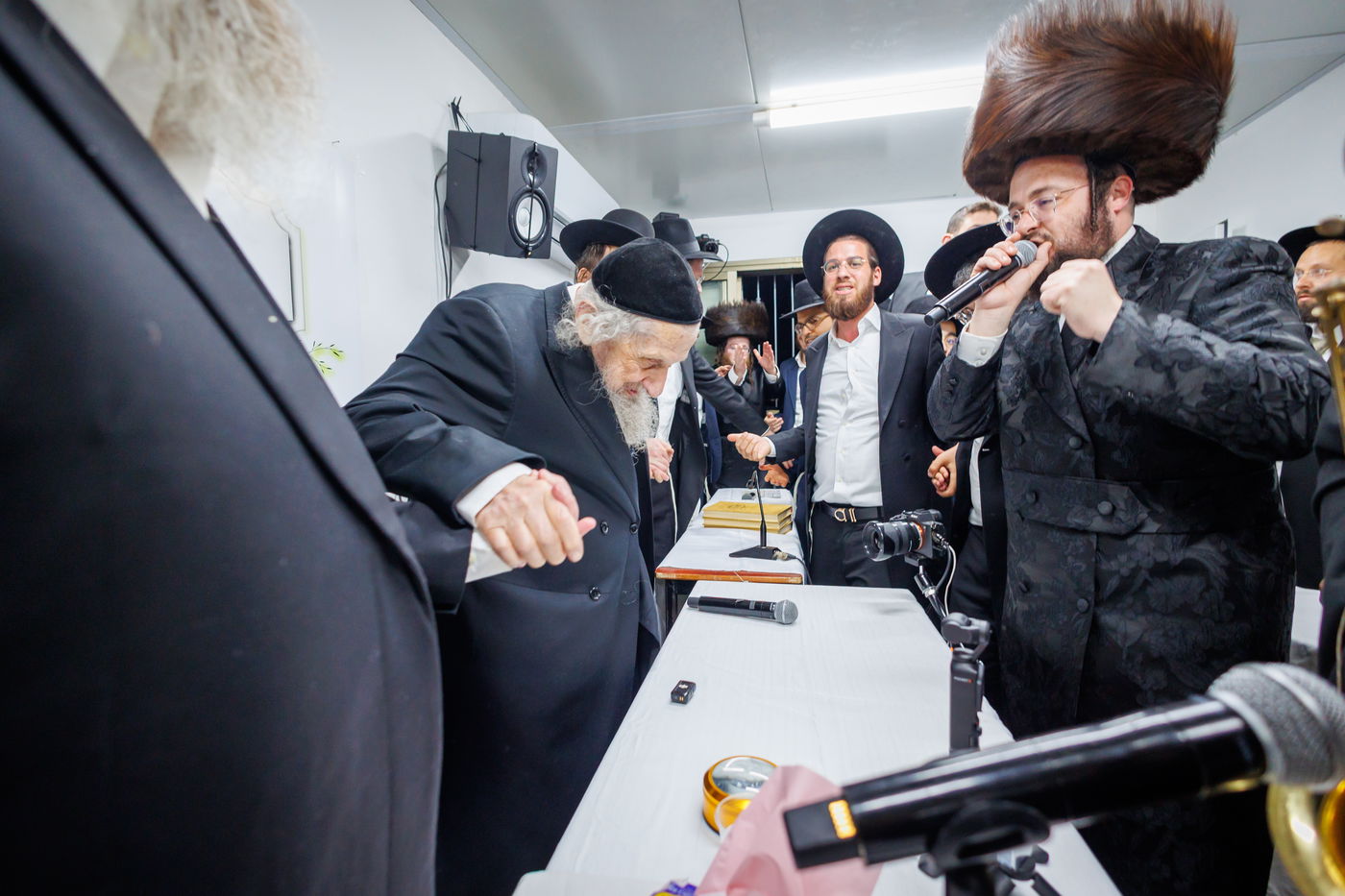 מעמד "ריתחא דאורייתא" והקבלת פני רבו במעונו של הגר"ד לנדו