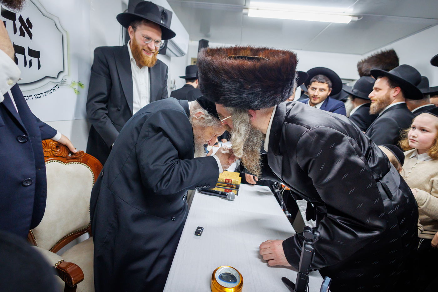 מעמד "ריתחא דאורייתא" והקבלת פני רבו במעונו של הגר"ד לנדו