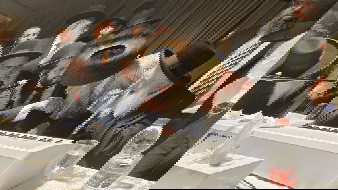 מעמד הקבלת פני רבו אצל הגאון הינוקא רבי שלמה יהודה בארי