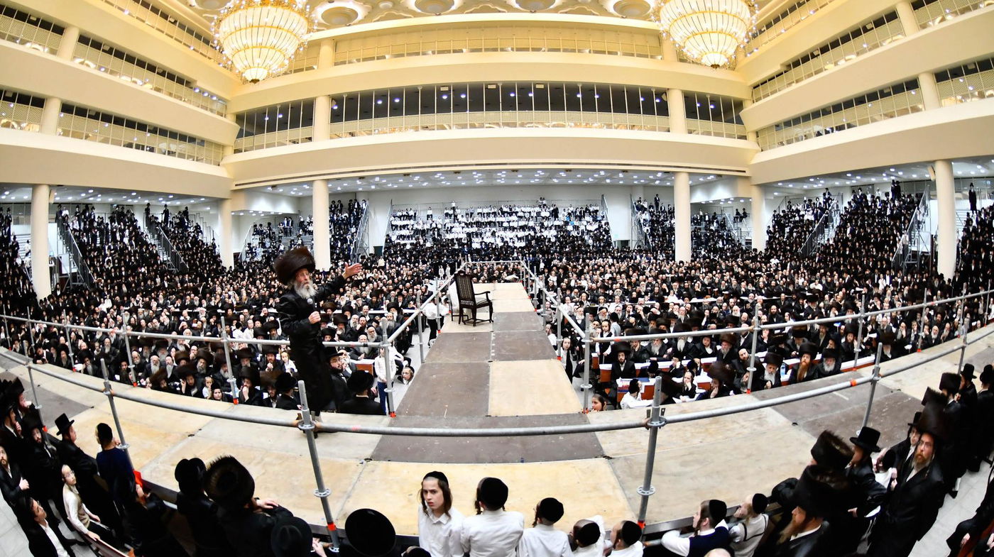 הרה"צ רבי אלימלך בידרמן במעמד לקראת שביעי של פסח