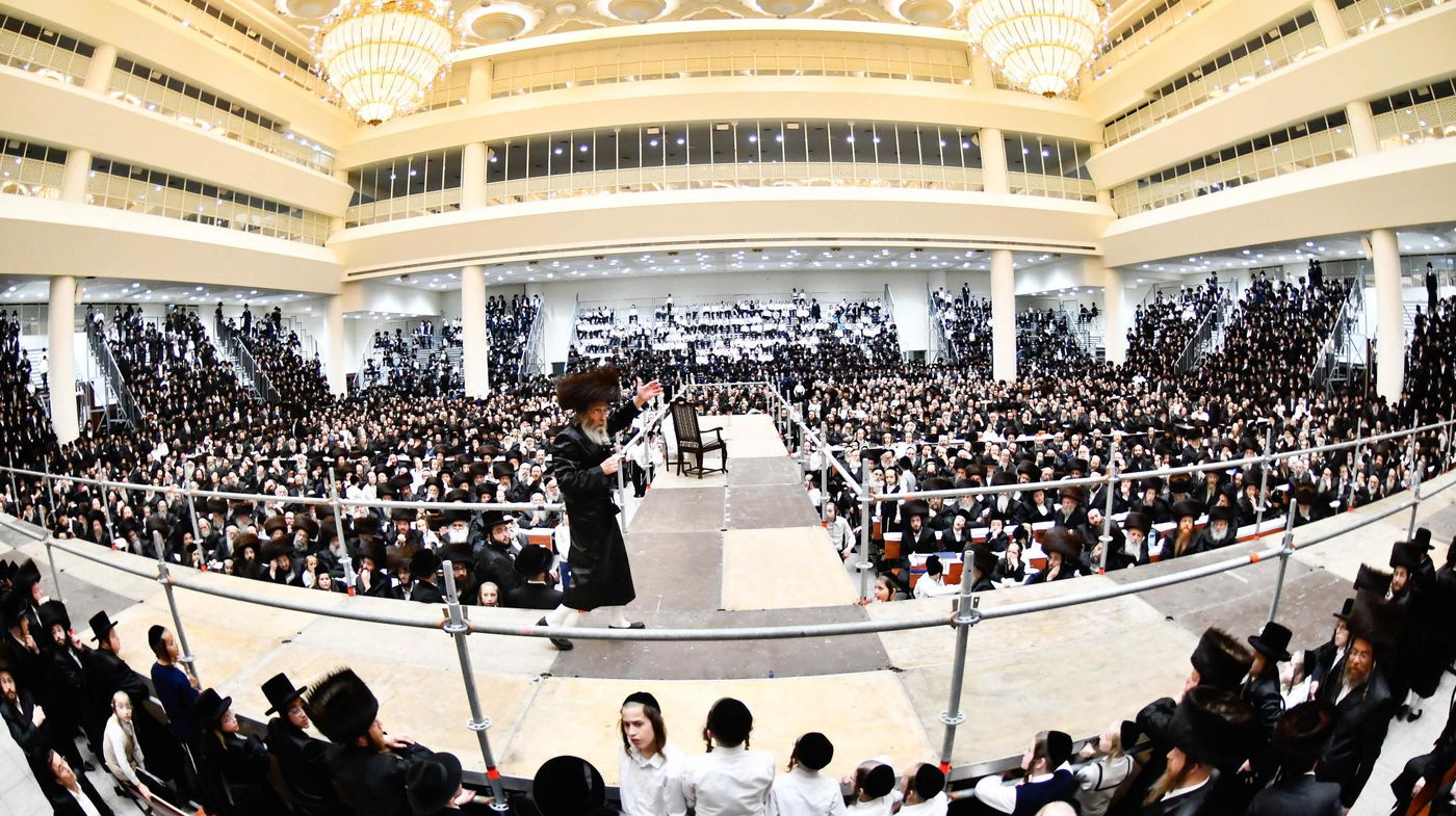 הרה"צ רבי אלימלך בידרמן במעמד לקראת שביעי של פסח