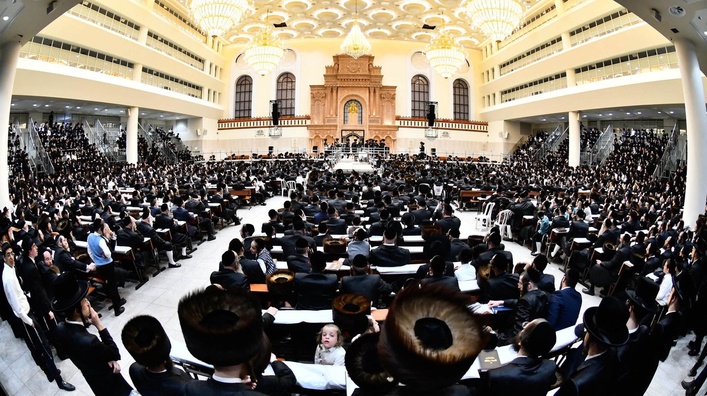 הרה"צ רבי אלימלך בידרמן במעמד לקראת שביעי של פסח