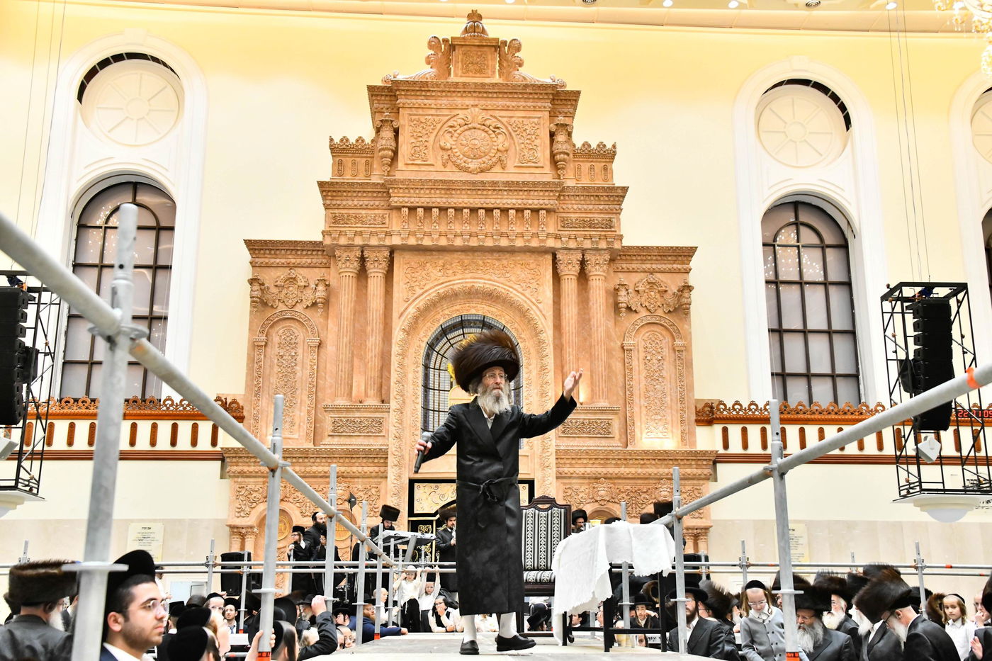 הרה"צ רבי אלימלך בידרמן במעמד לקראת שביעי של פסח