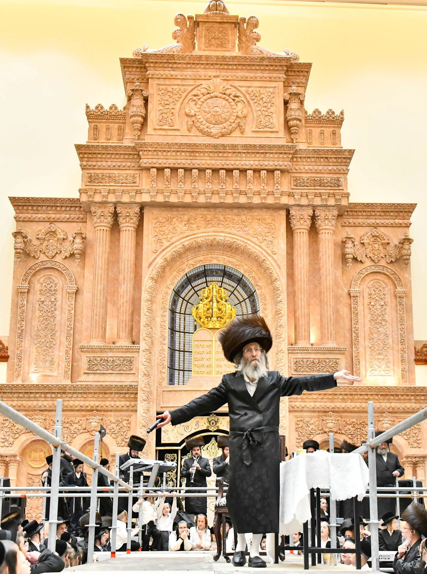 הרה"צ רבי אלימלך בידרמן במעמד לקראת שביעי של פסח