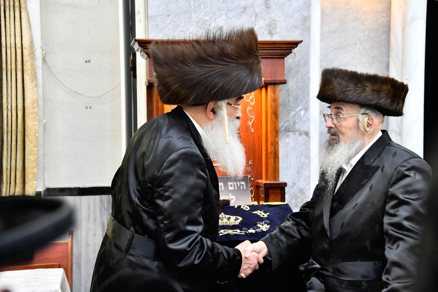 מעמד הכתרת הרה"ג ר' רפאל פרץ דושינסקיא לדומ"ץ החסידות בב"ב