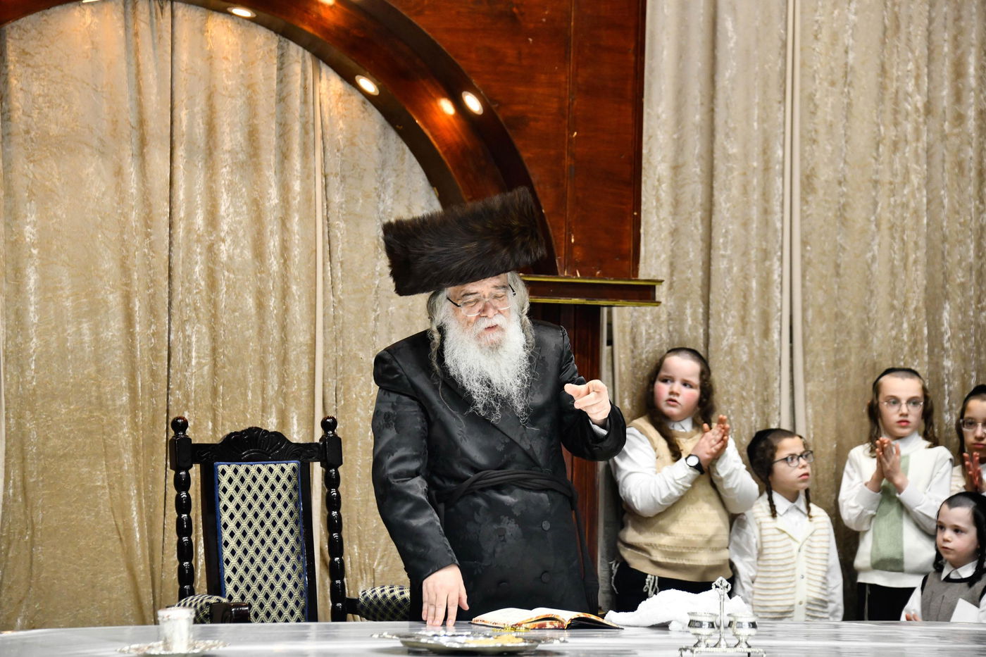 נעילת החג בחצה"ק דארג