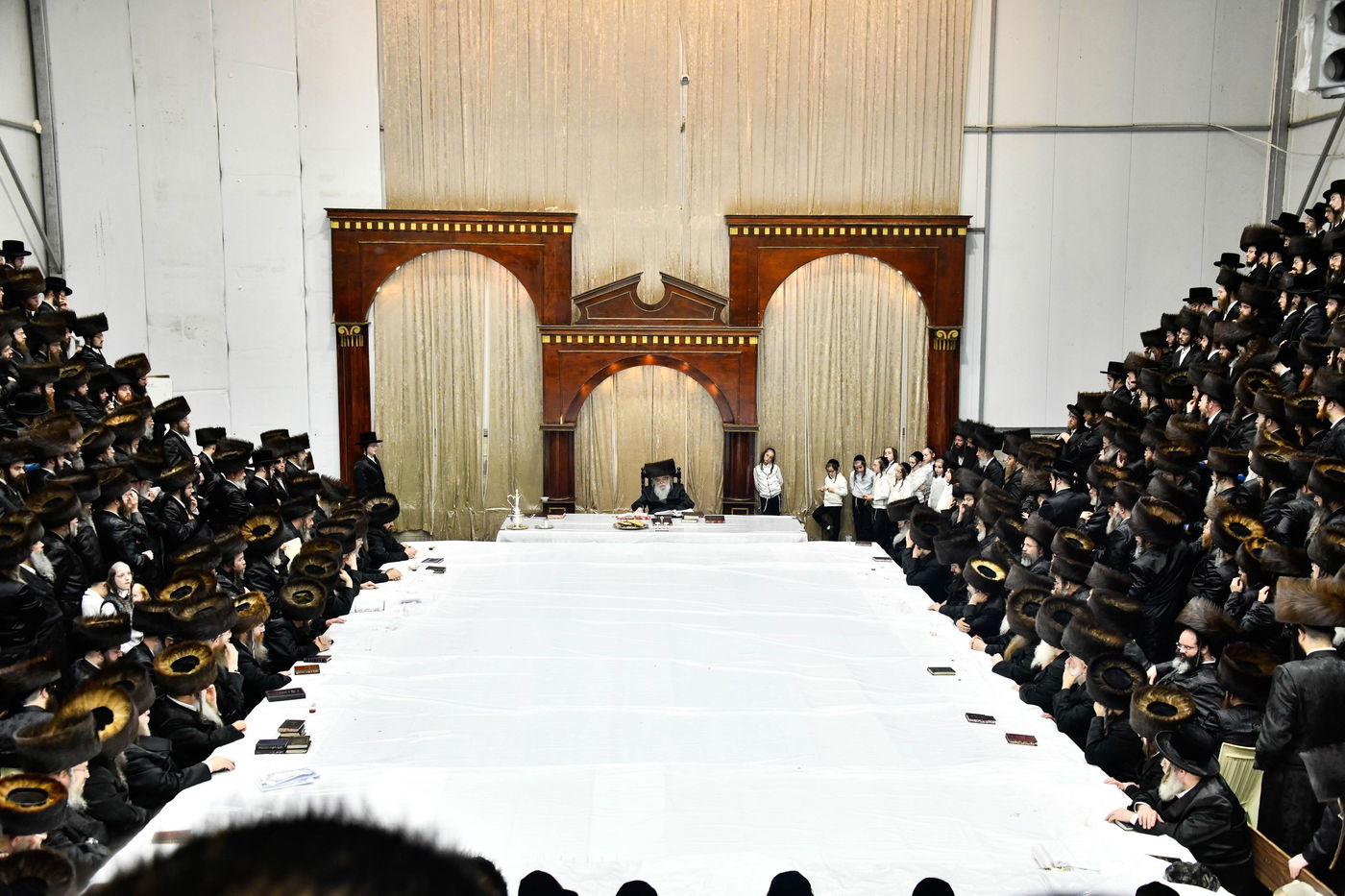 נעילת החג בחצה"ק דארג