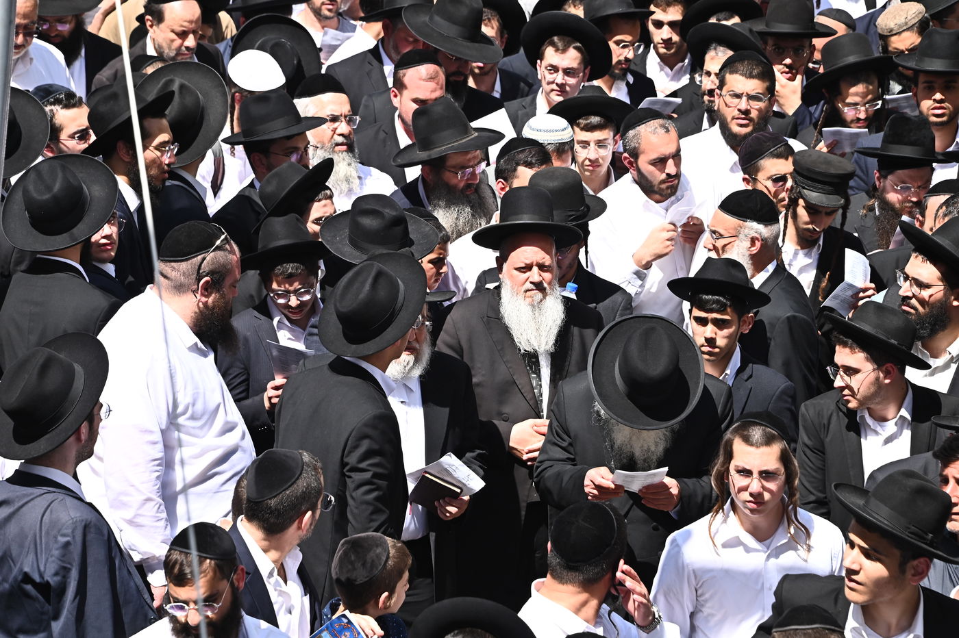 מסע הלויית הגאון רבי מאיר מאזוז זצ"ל