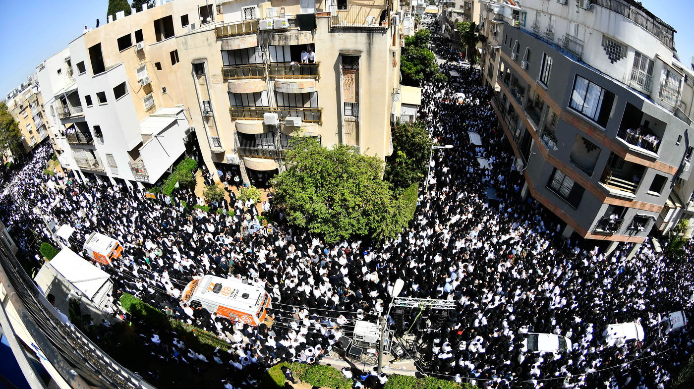 מסע הלויית הגאון רבי מאיר מאזוז זצ"ל