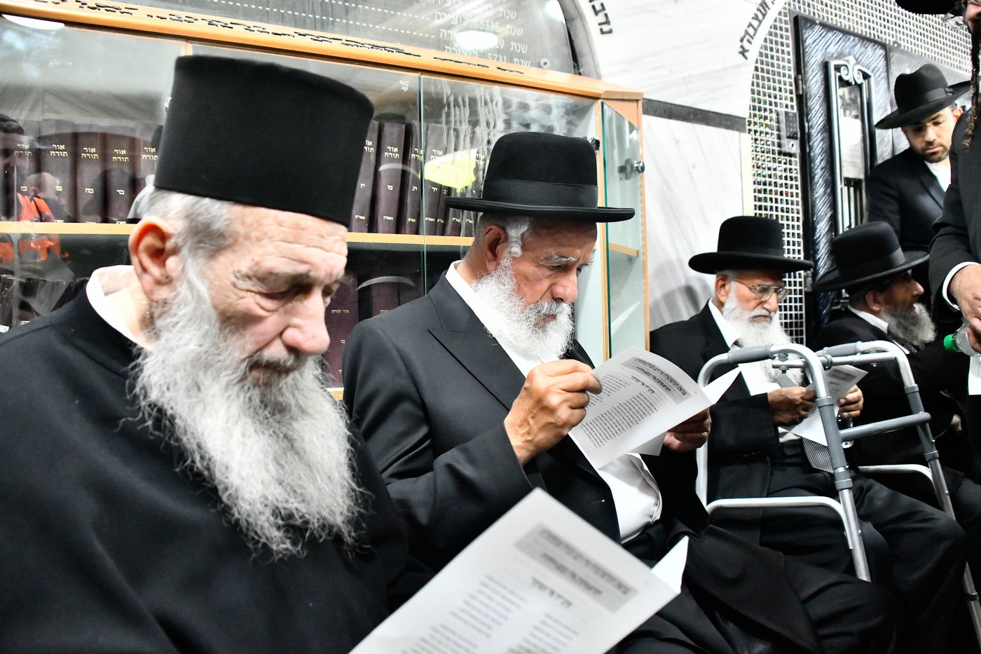 מסע הלויית הגאון רבי מאיר מאזוז זצ"ל