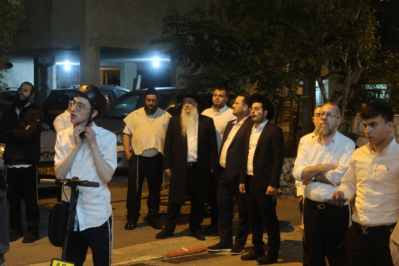 המיטה של הגאון רבי מאיר מאזוז זצ"ל בבית מדרשו בב"ב