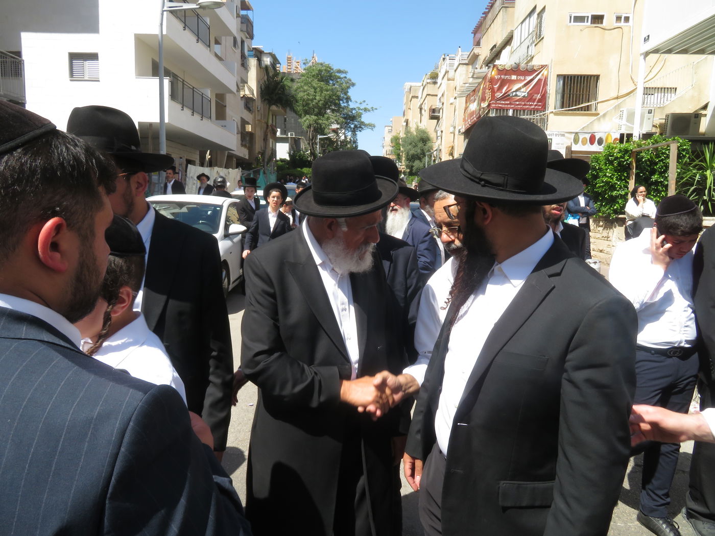 מסע הלוויית הגאון רבי מאיר מאזוז זצ"ל