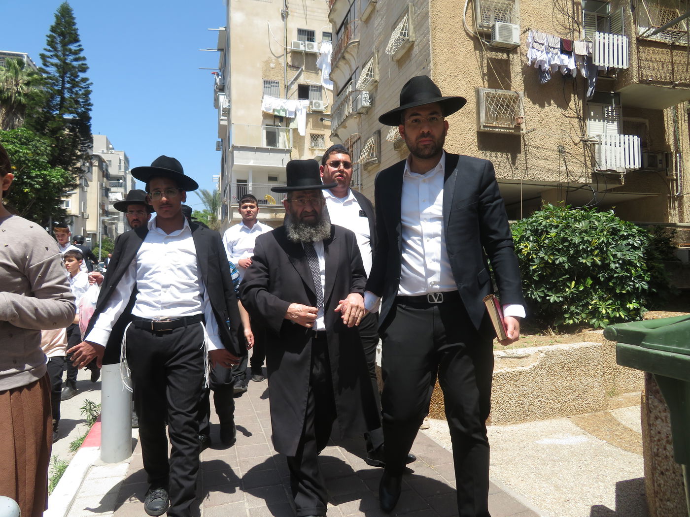 מסע הלוויית הגאון רבי מאיר מאזוז זצ"ל