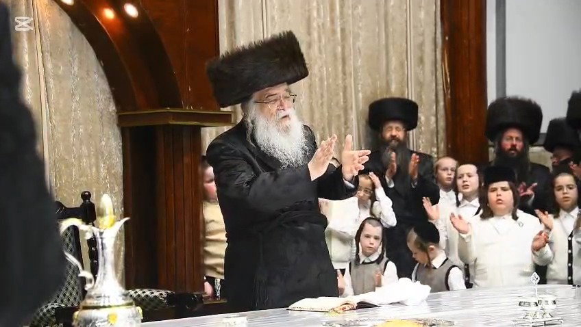 נעילת החג בחצה"ק דארג