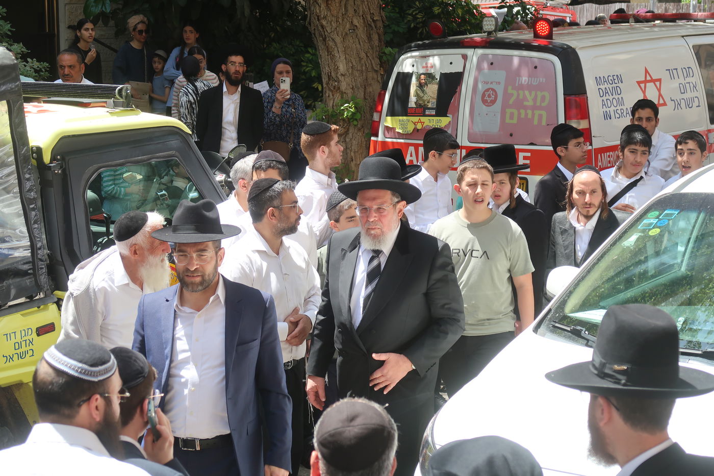 מסע הלוויית הגאון רבי מאיר מאזוז זצ"ל