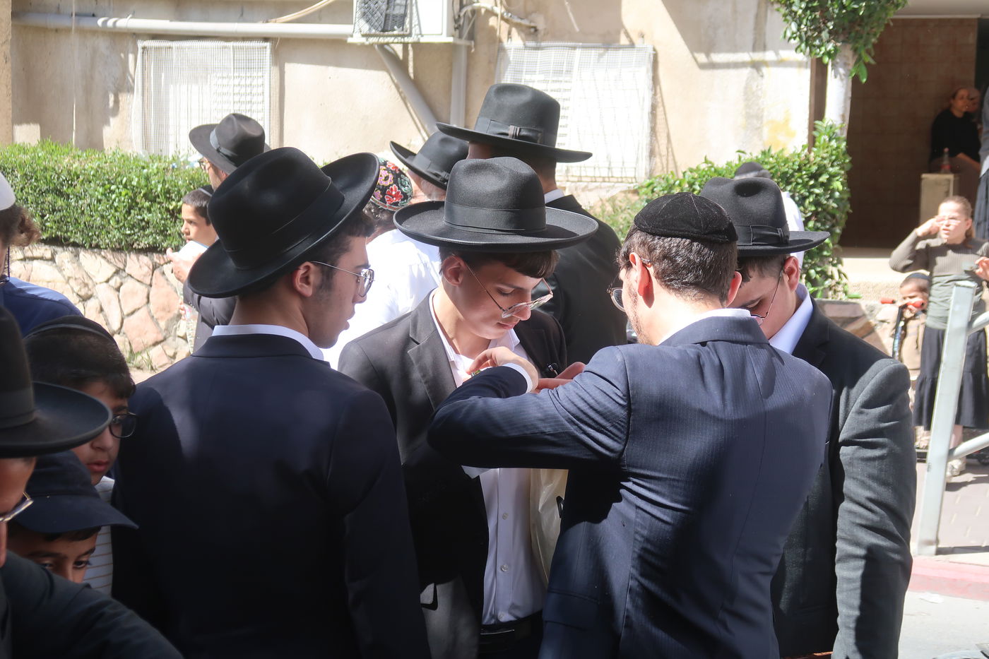 מסע הלוויית הגאון רבי מאיר מאזוז זצ"ל