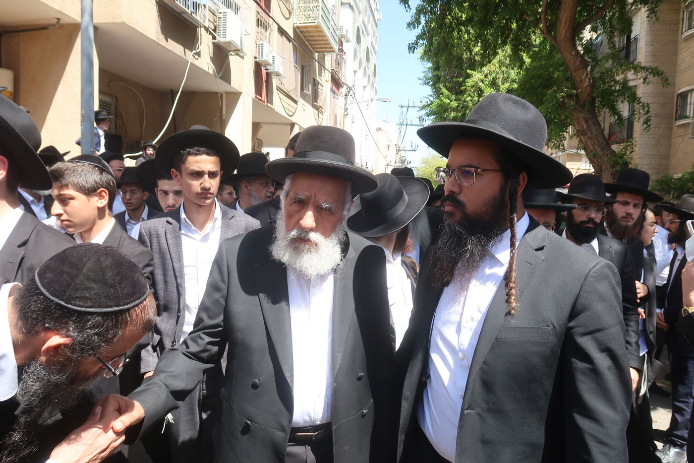 מסע הלוויית הגאון רבי מאיר מאזוז זצ"ל