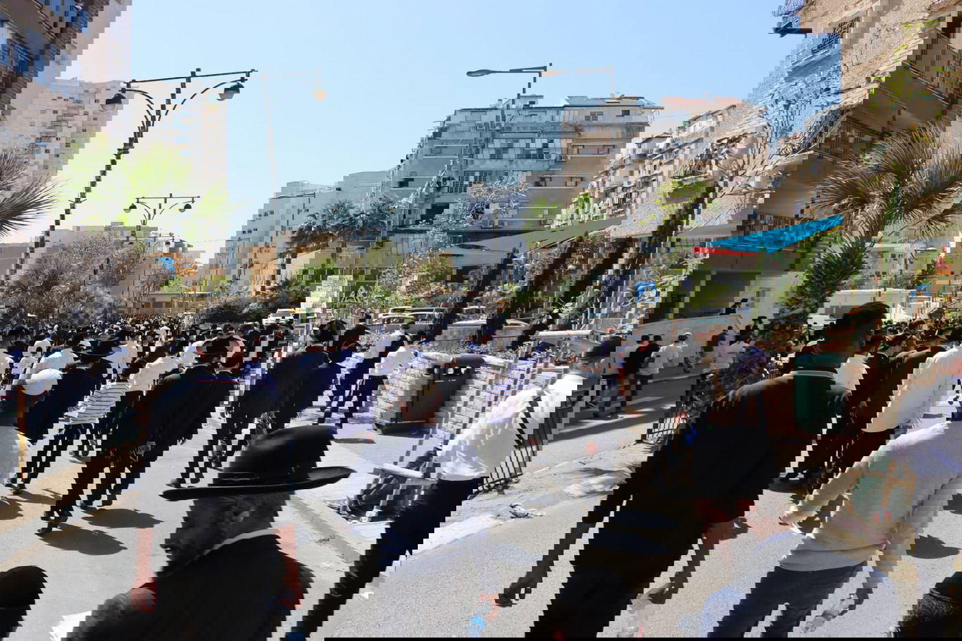 מסע הלוויית הגאון רבי מאיר מאזוז זצ"ל 