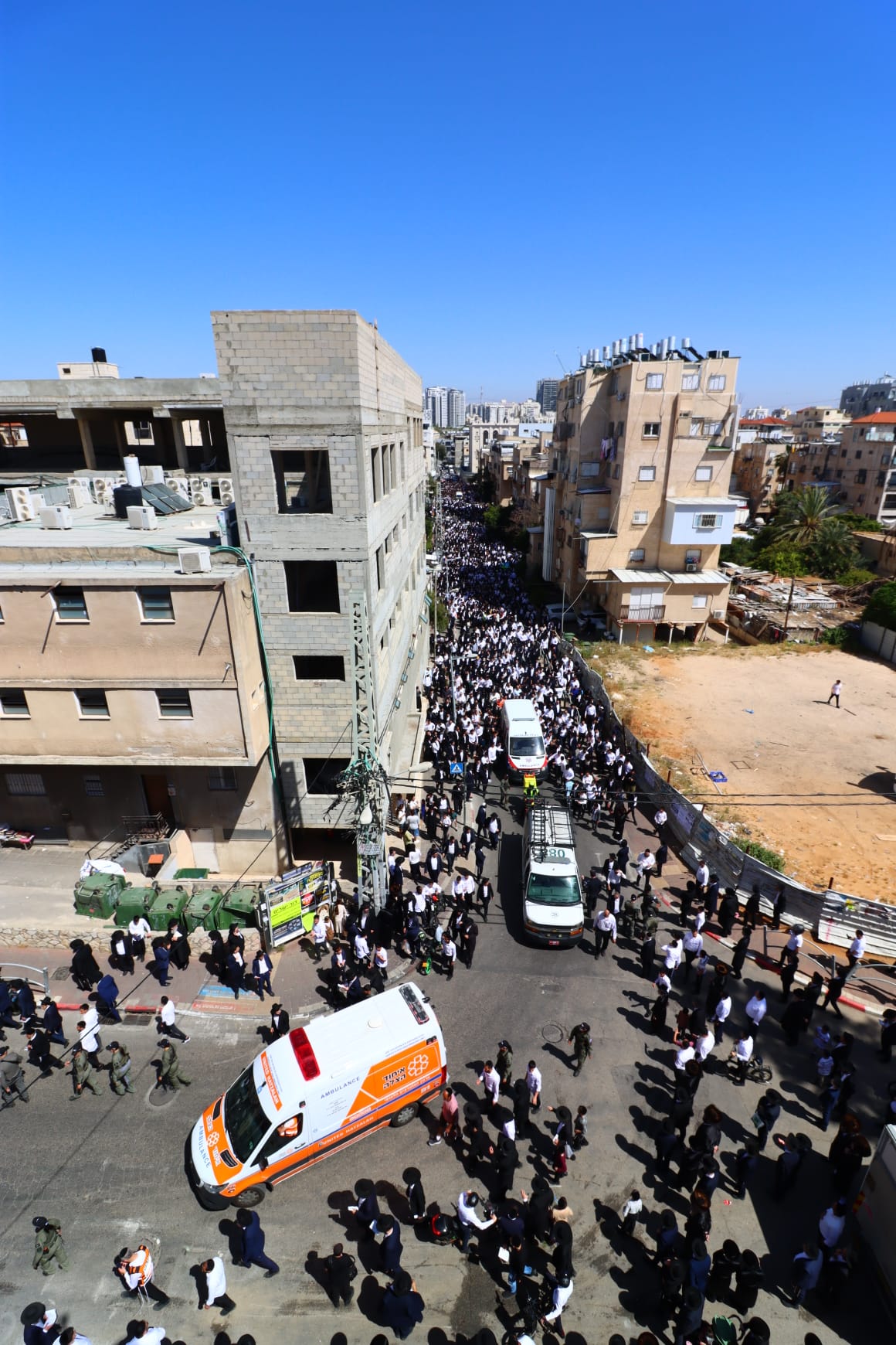 מסע הלוויית הגאון רבי מאיר מאזוז זצ"ל 