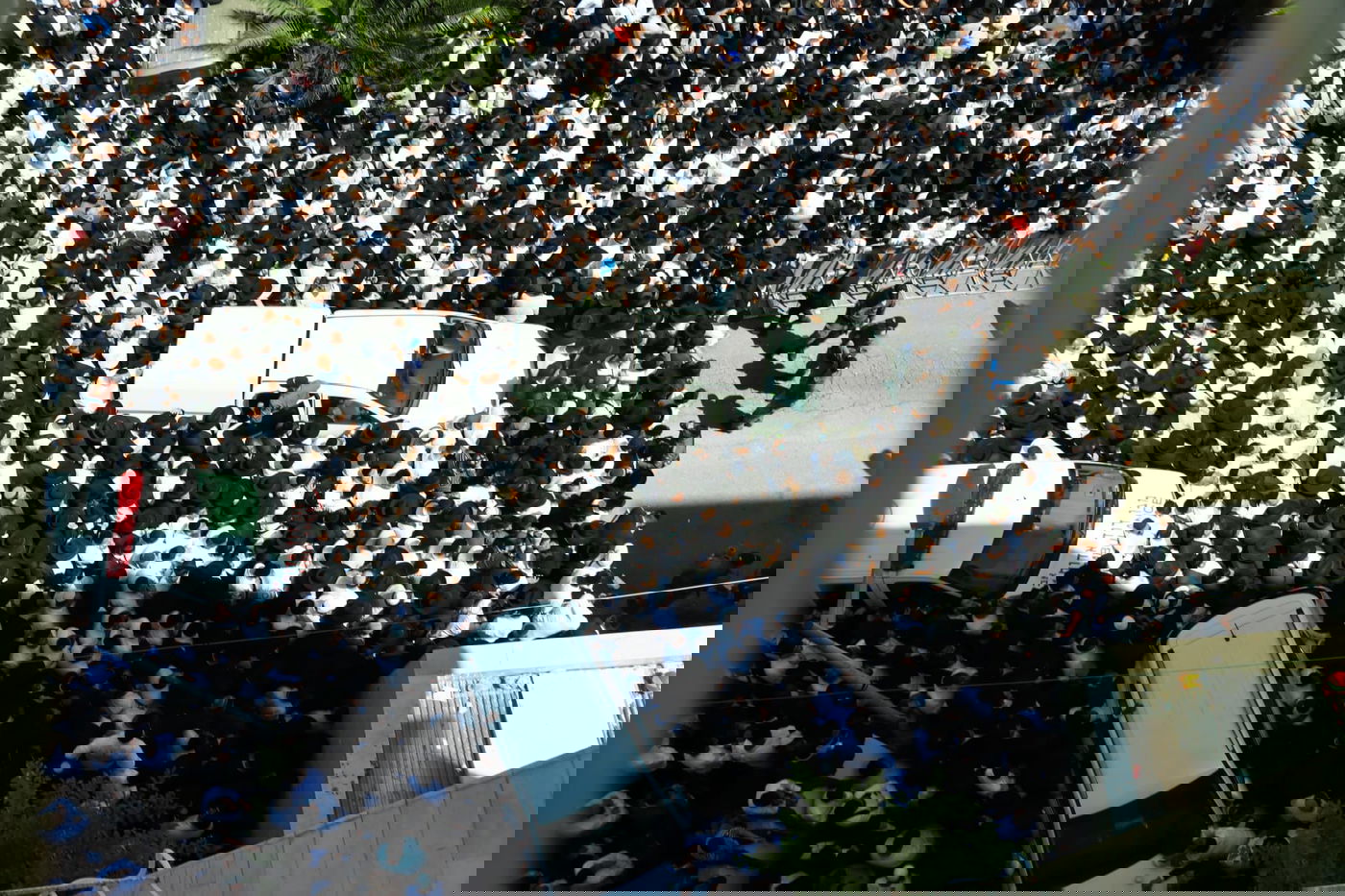 מסע הלוויית הגאון רבי מאיר מאזוז זצ"ל 