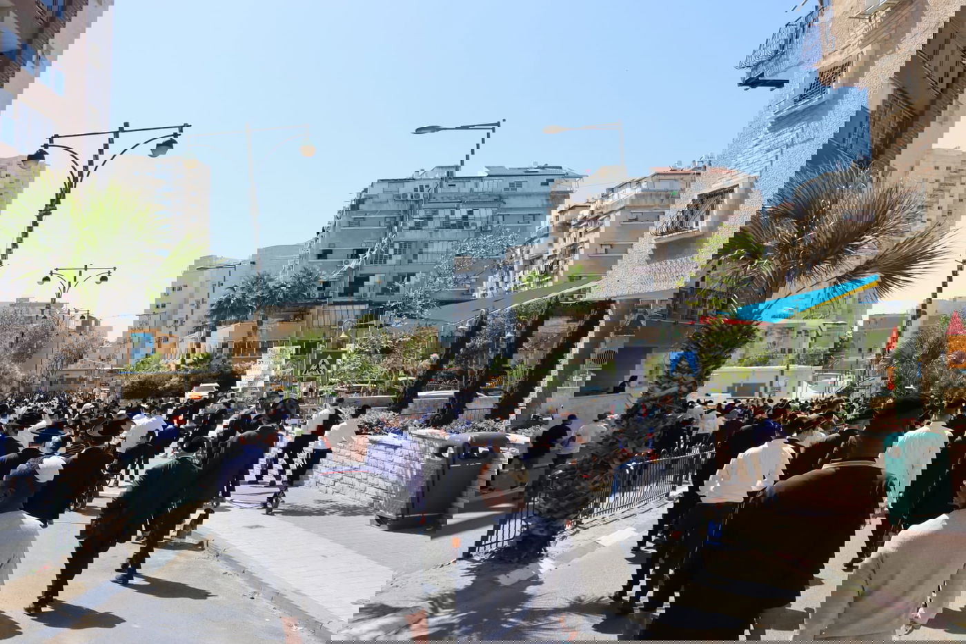 מסע הלוויית הגאון רבי מאיר מאזוז זצ"ל 