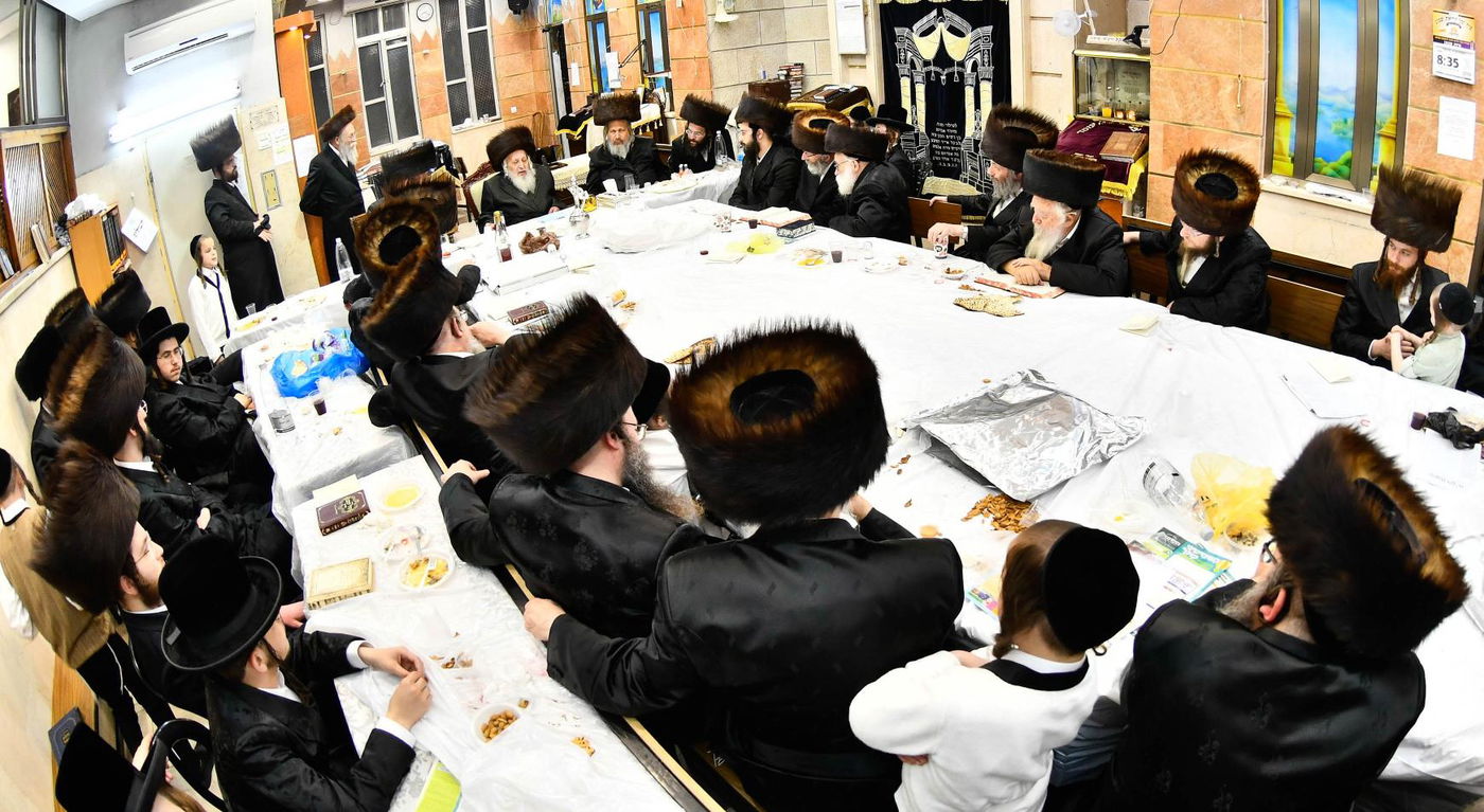 האדמו"ר מנאראל בנעילת החג של פסח